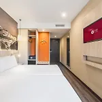 Exe自由酒店 3*