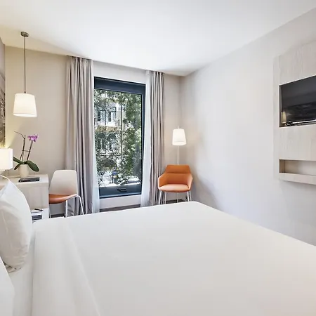 Exe Liberdade Otel 3*